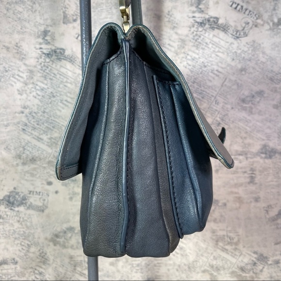 Fossil Crossbody Leather Bag - Picture 2 of 14